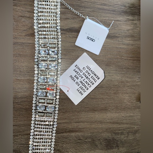ASOS Design limited edition choker necklace - Picture 5 of 7